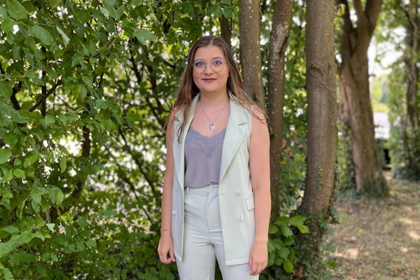 Frau Sabrina Zeka
