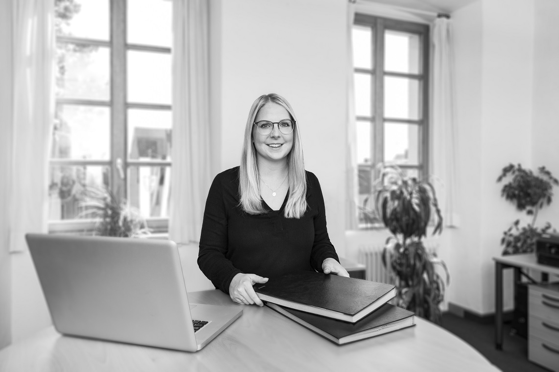 Frau Andrea Schinagl
